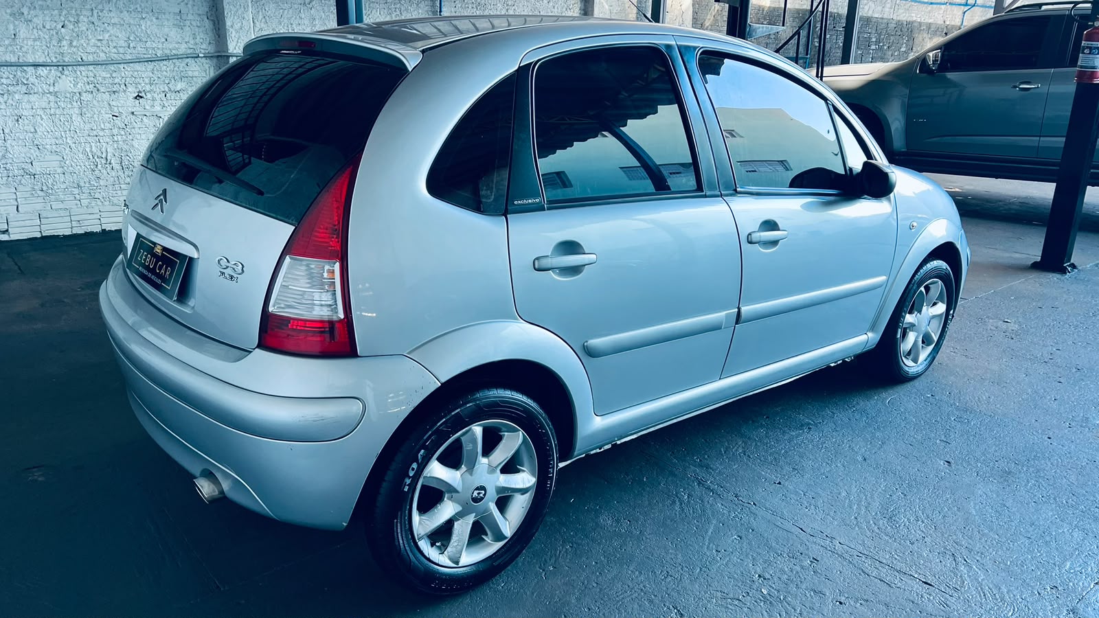 Citroën C3 Exclusive 2008 em Uberaba, foto 8