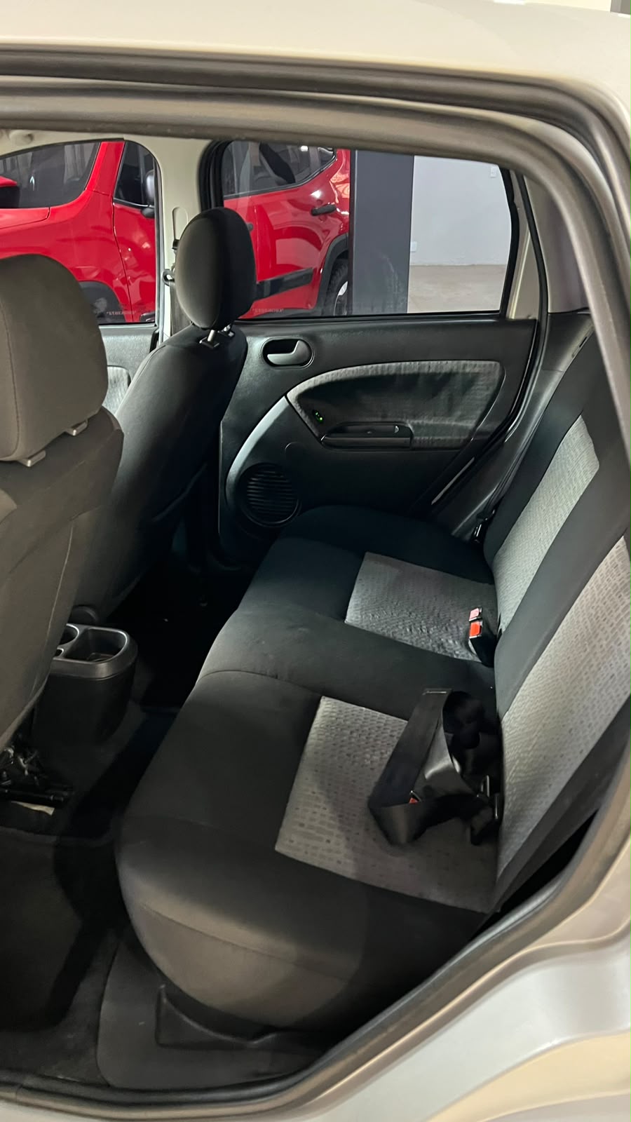 Ford Fiesta Sedan 2014 em Uberaba
