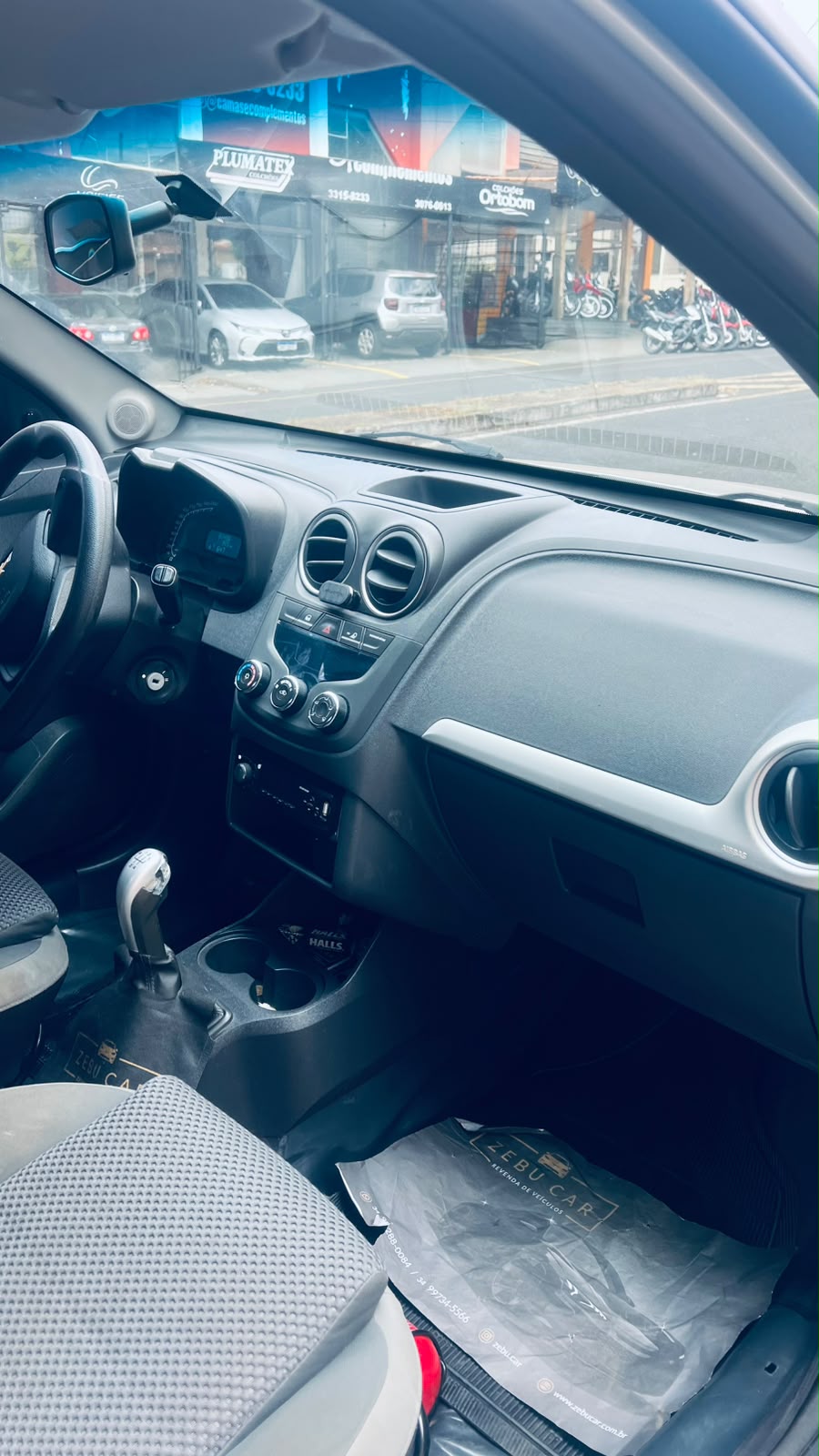 Chevrolet Montana LS 2015 em Uberaba, foto 9