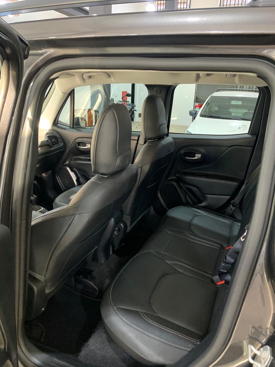 Jeep Renegade Longitude 2025 em Uberaba, foto 14