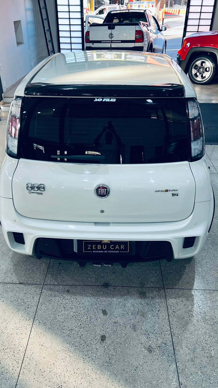 Fiat Uno Sporting 2015 em Uberaba, foto 7